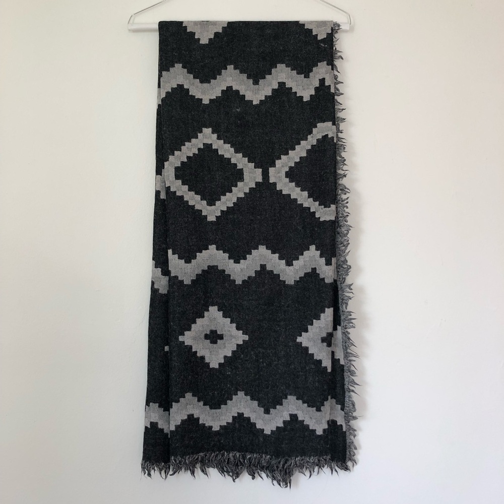 Wilfred Diamond Mosaic Blanket Scarf